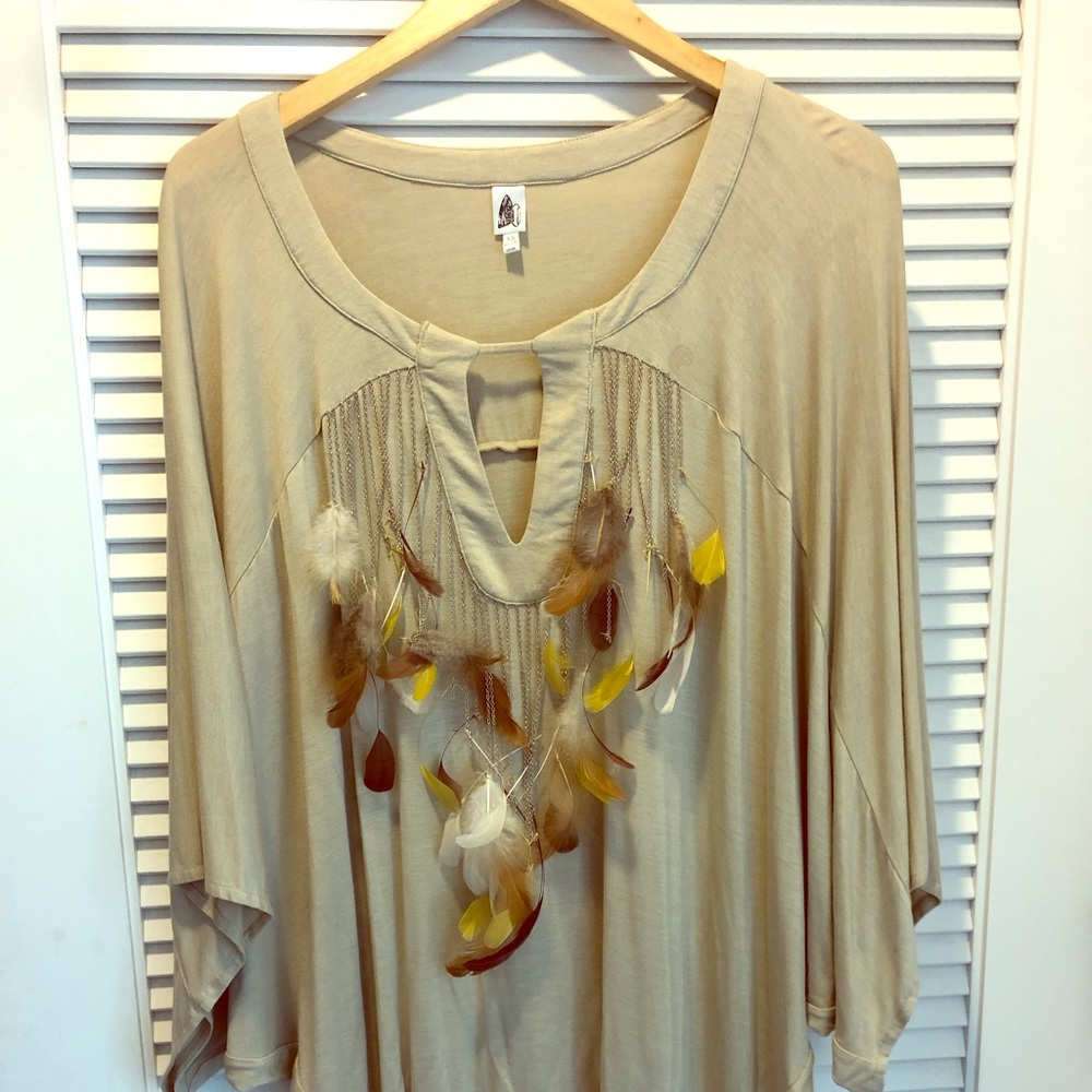 Feather Fun Top